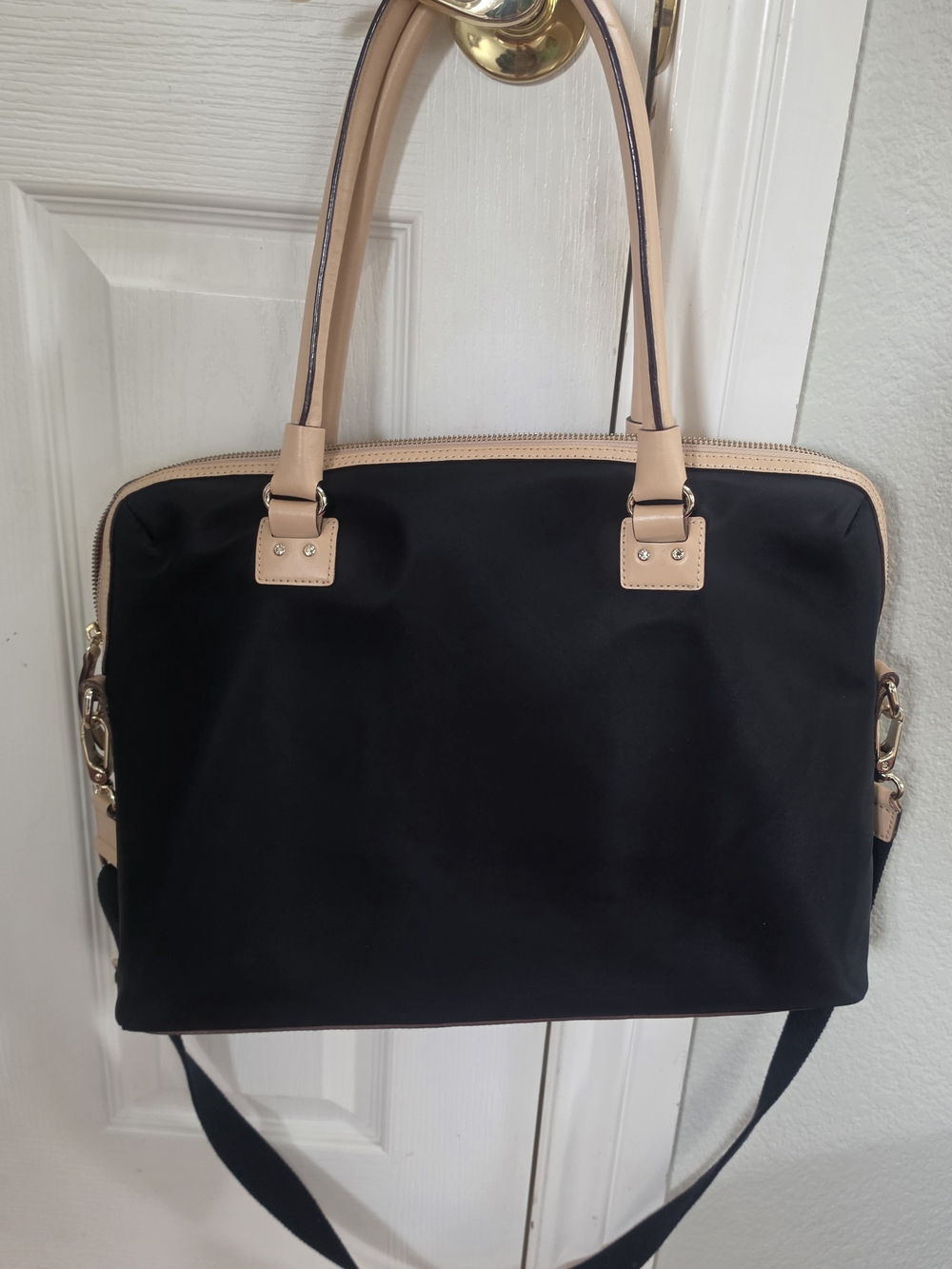 Kate Spade Kennedy Park Calista laptop bag in black nylon with tan leather trim - Picture 2 of 10